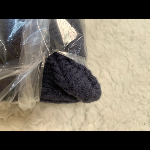 Forever 21 Knit Long Sleeve Top - Picture 8 of 9